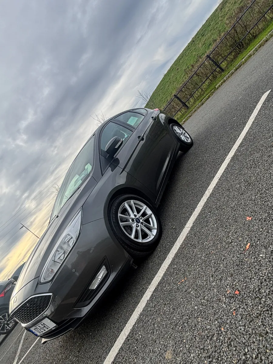 Ford Focus 2017 - Image 3