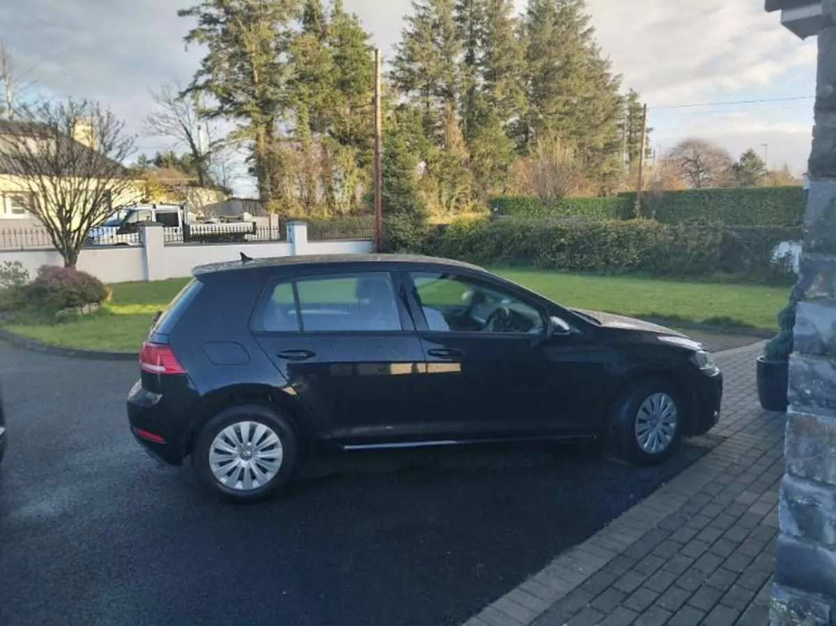 Volkswagen Golf 2019 - Image 3