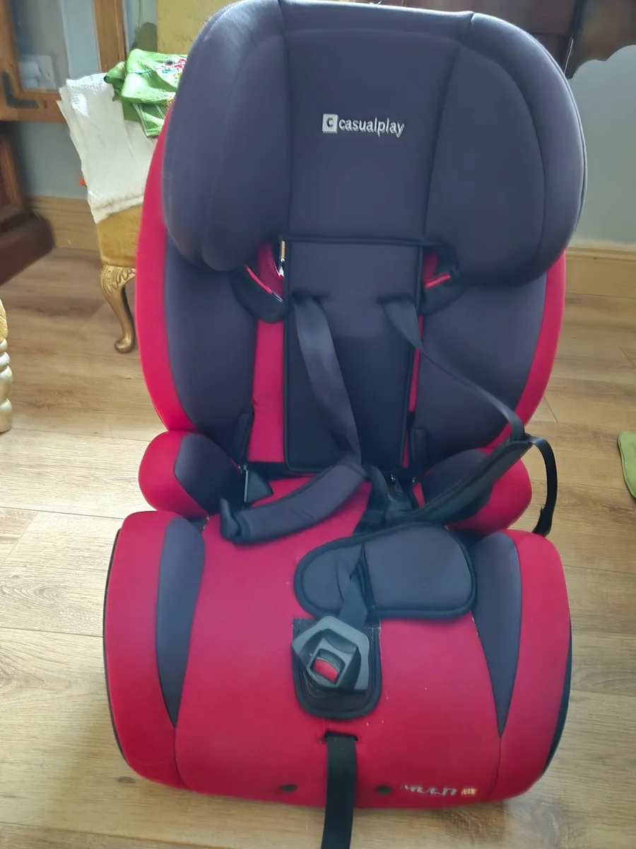 Car Seat - Image 2