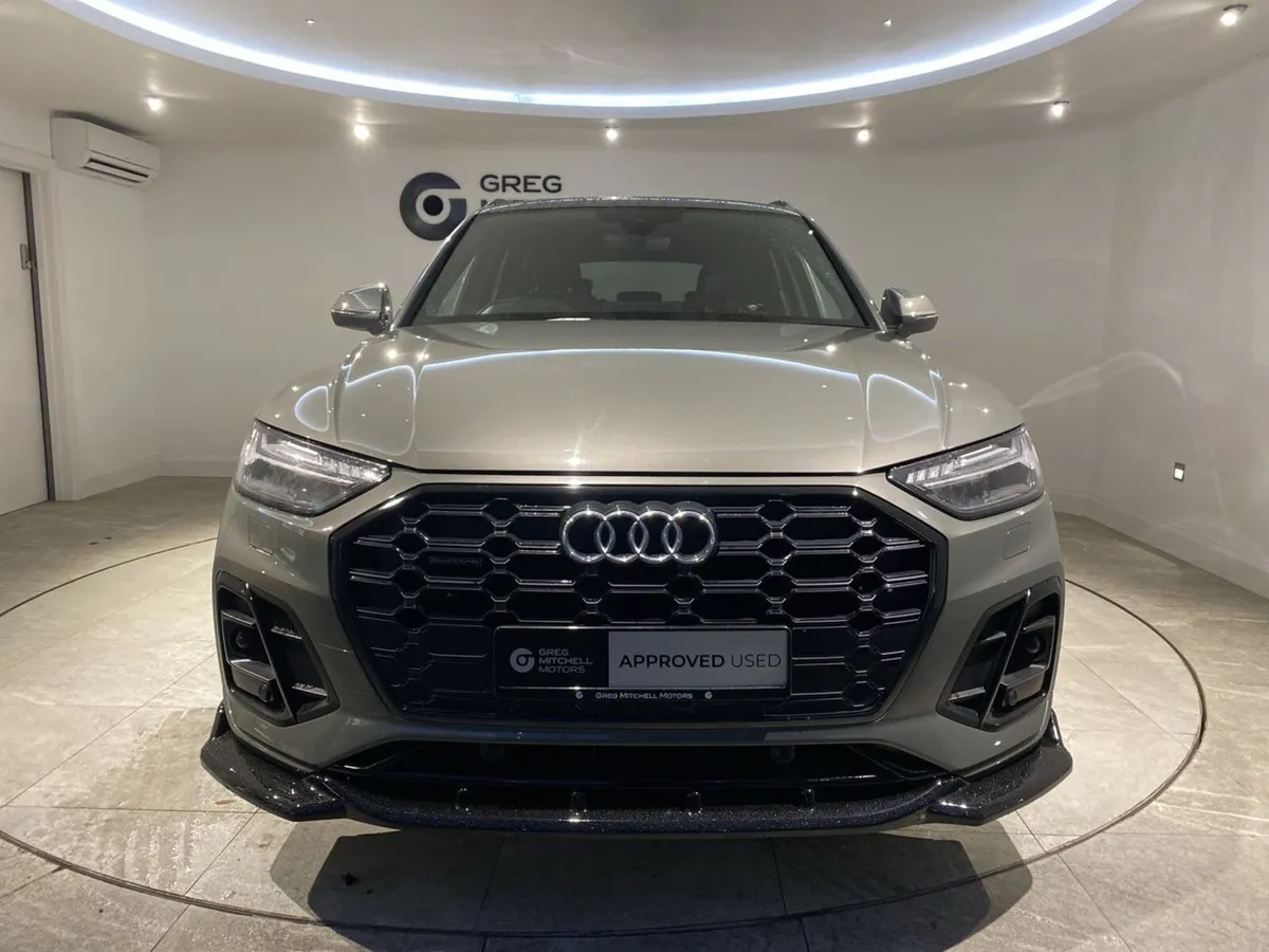 Audi Q5 2024 - Image 2