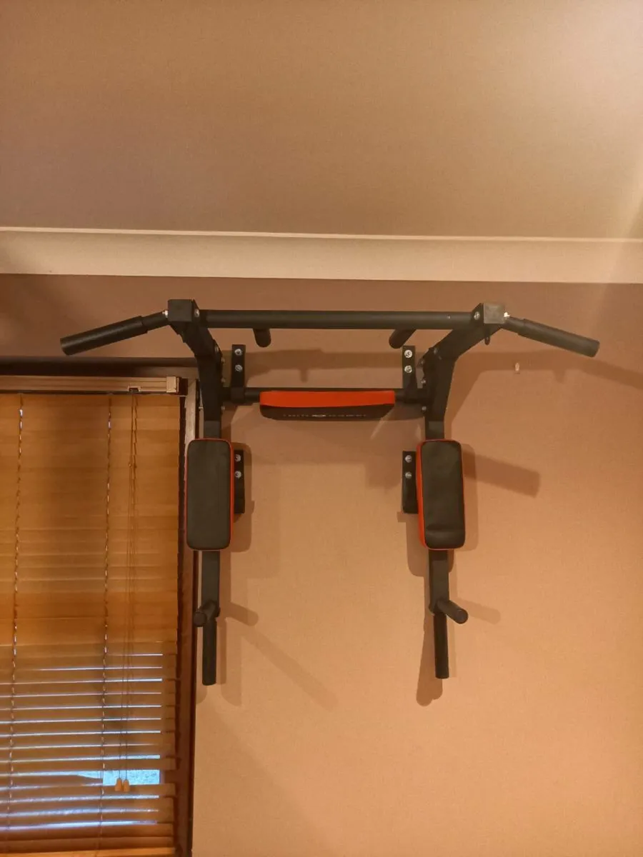 Pull up/Chin up and Dip Station - Image 1