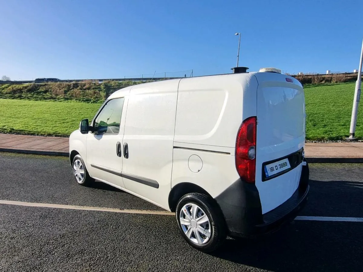 2018 Opel Combo - Image 2