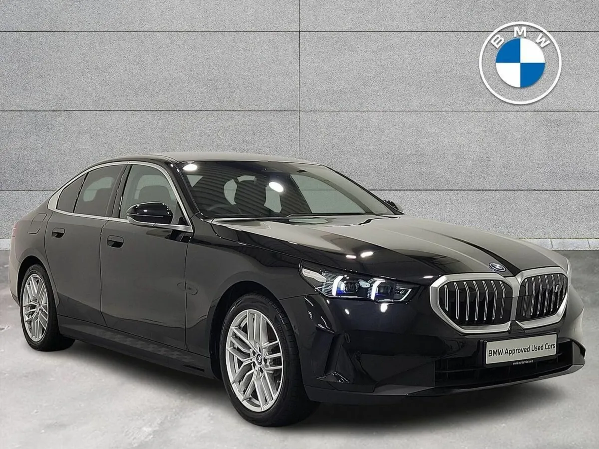 BMW i5 eDrive40 Sport Edition Saloon - Image 1