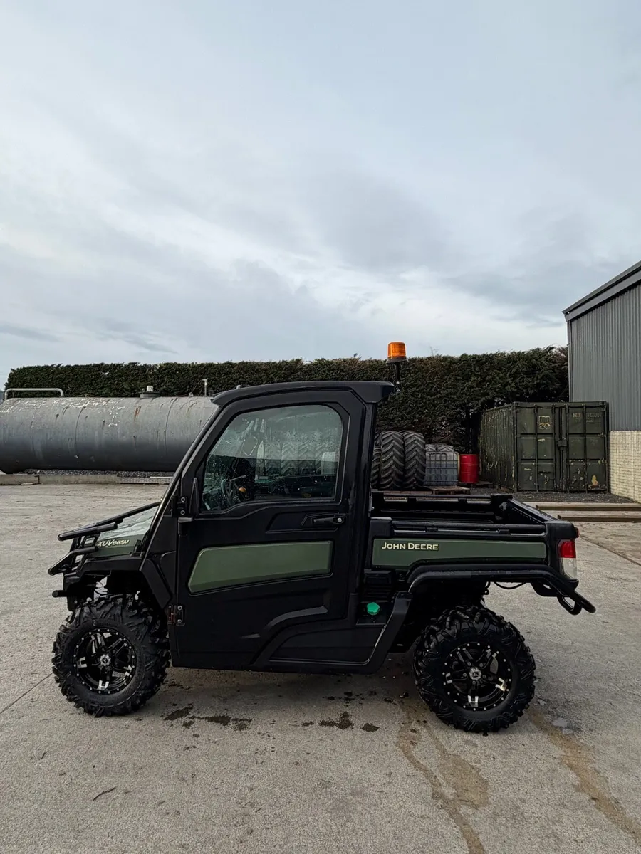 2021 John Deere 865M Gator - Image 4