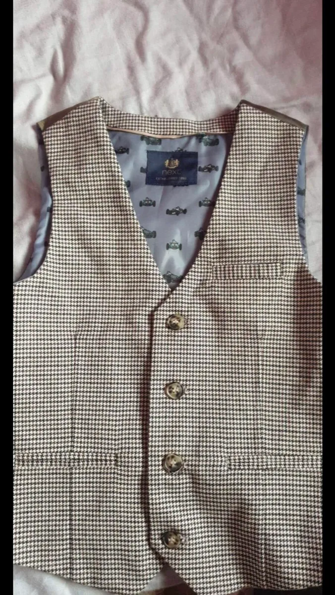 Next suit 7y, 122cm - Image 4