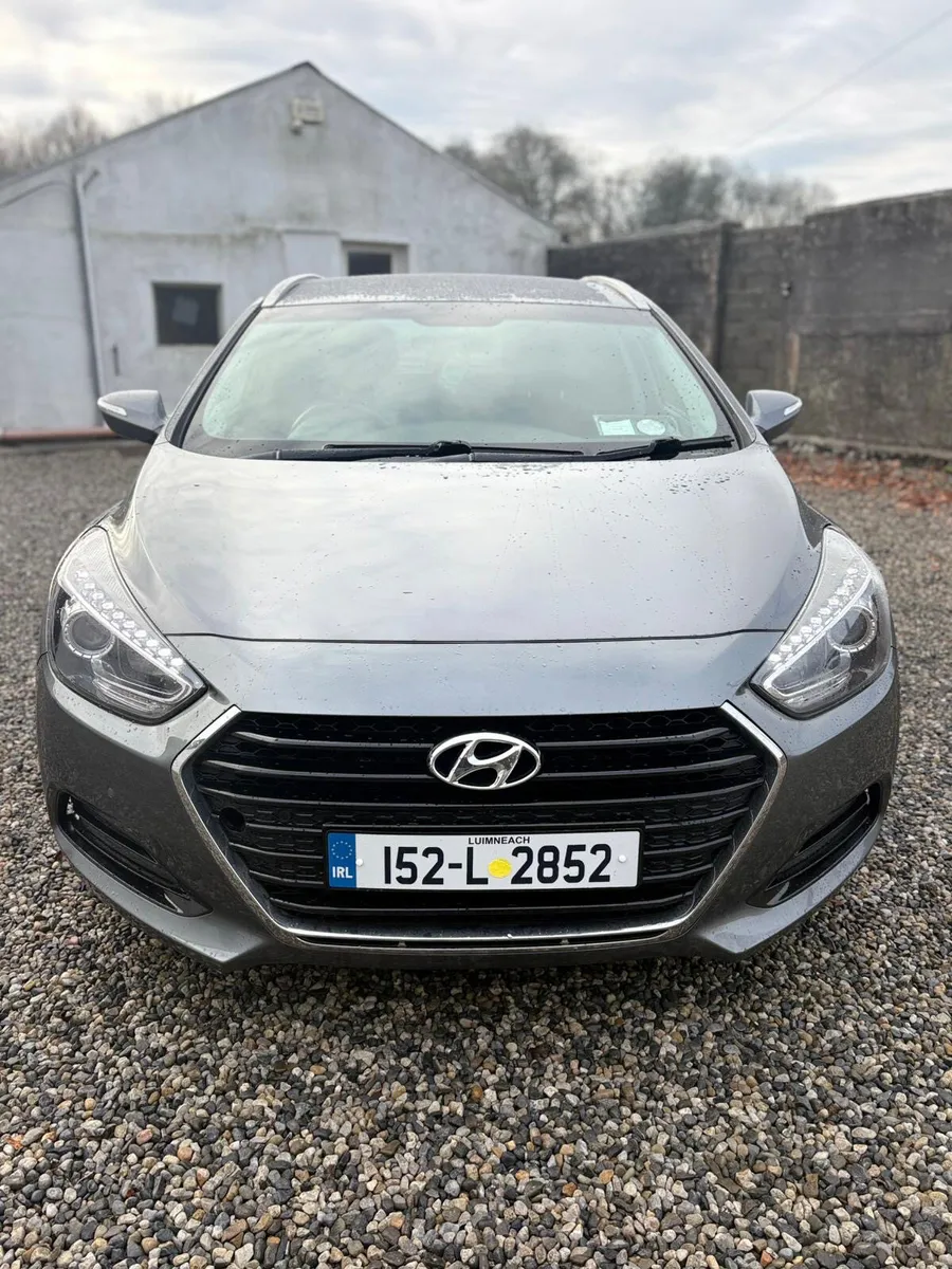 Hyundai i40 2015 - Image 2