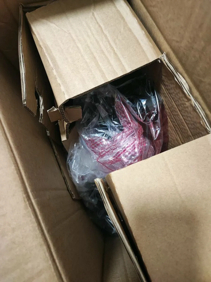 Maxi-Cosi FamilyFix3 ISOFIX Base –Brand New in Box - Image 3