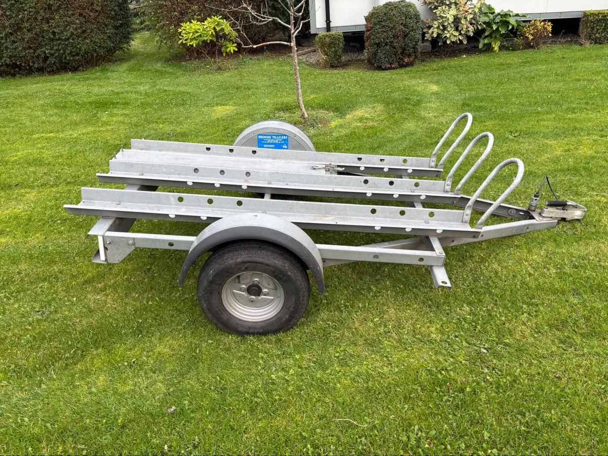 Bike trailer - Image 1