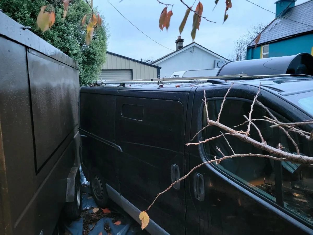 Nissan primastar  1.9 - Image 3