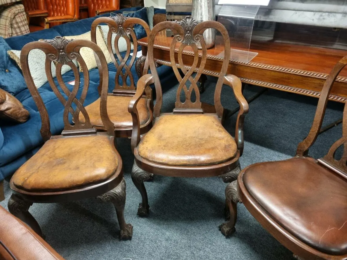Set chairs