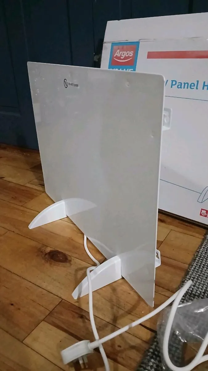 450w Panel Heater (Wall Mountable) new in the box. - Image 1