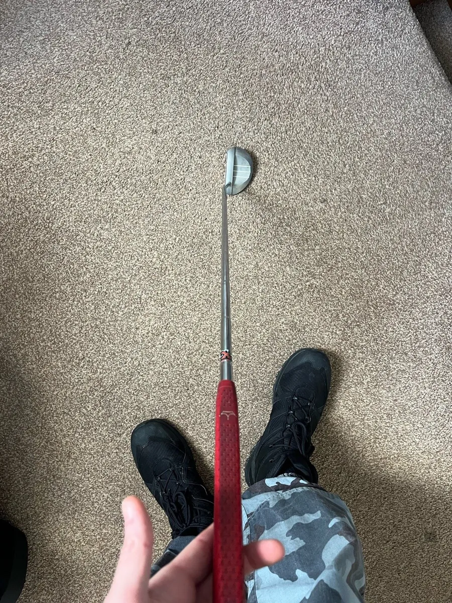 Scotty Cameron red x putter - Image 2