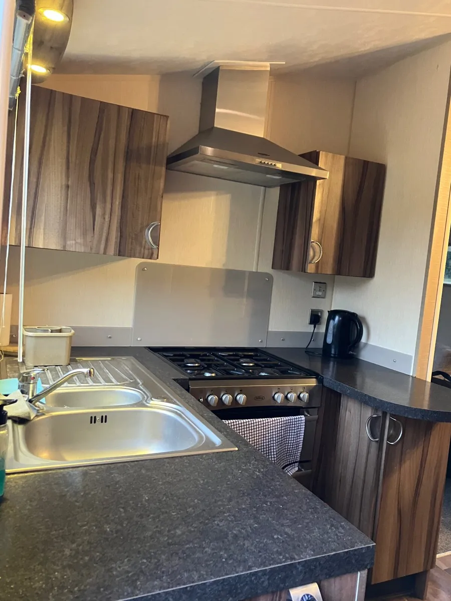 Willerby Winchester 2bed - Image 2