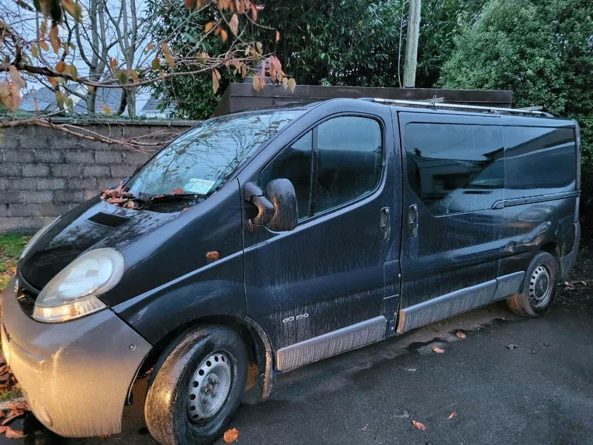 Nissan primastar  1.9 - Image 1