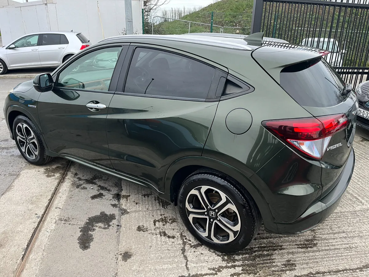 HONDA HRV 2014, 1.5 HYBRID AUTO LOW KMS - Image 4