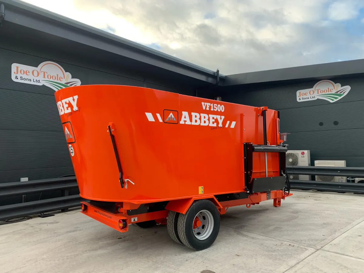 New Abbey VF 1500 Twin Tub Diet Feeder - Image 4