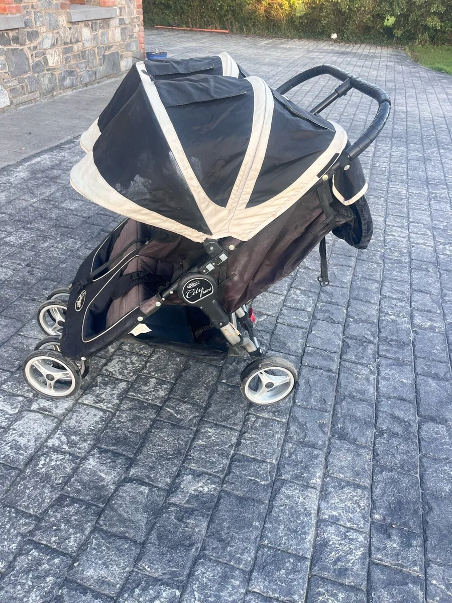 City mini double buggie - Image 3