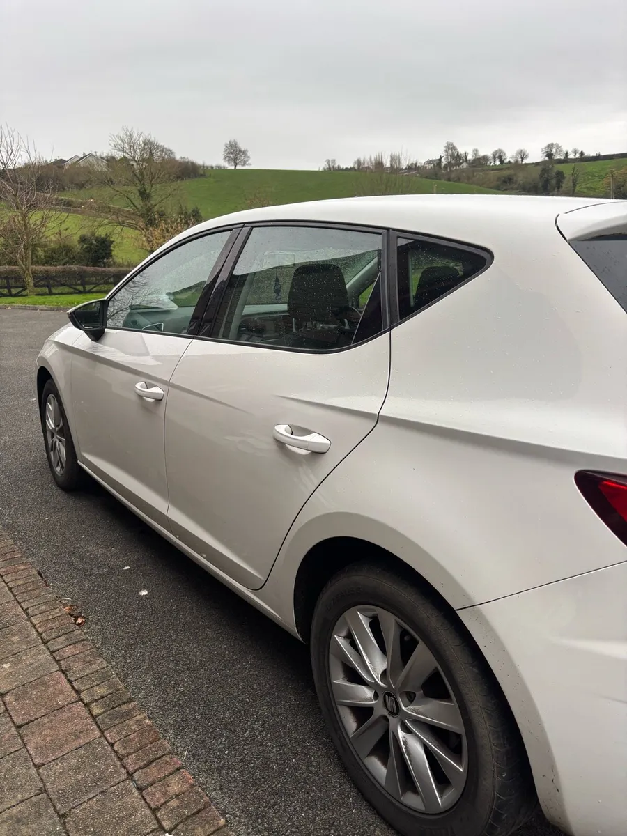 Car- seat Leon for sale - Image 3