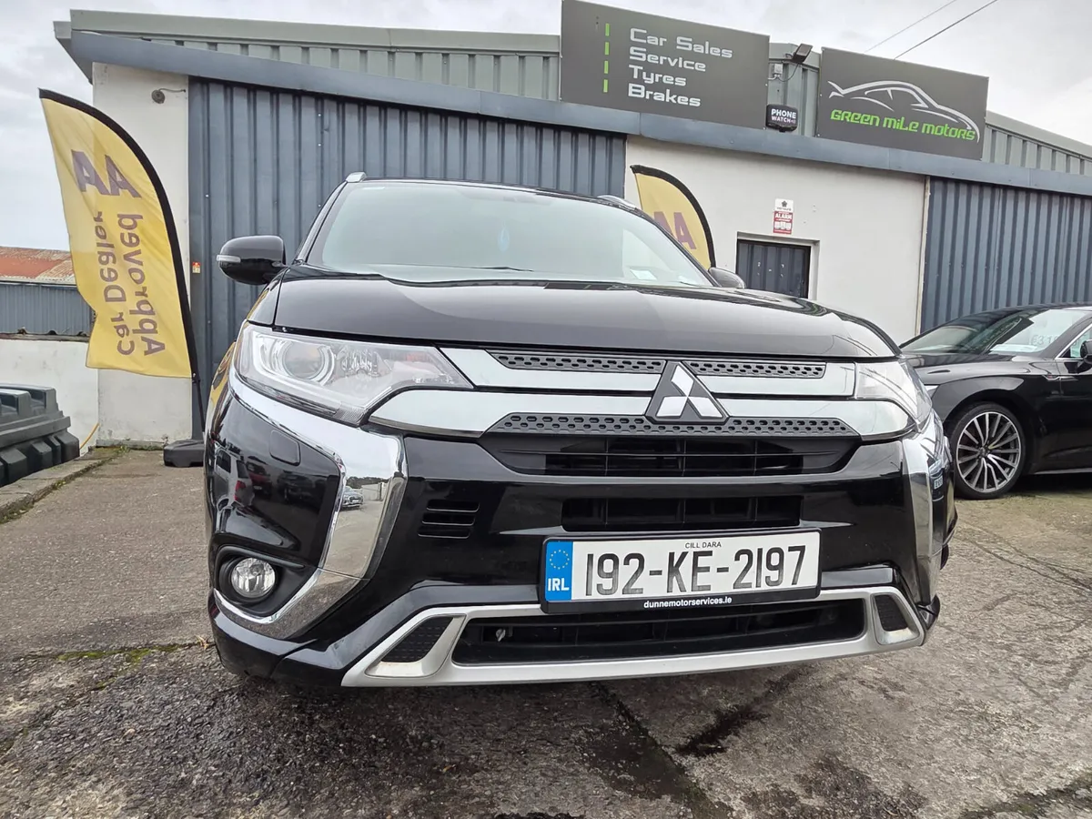 2019 MITSUBISHI OUTLANDER * PLUGIN HYBRID * - Image 2