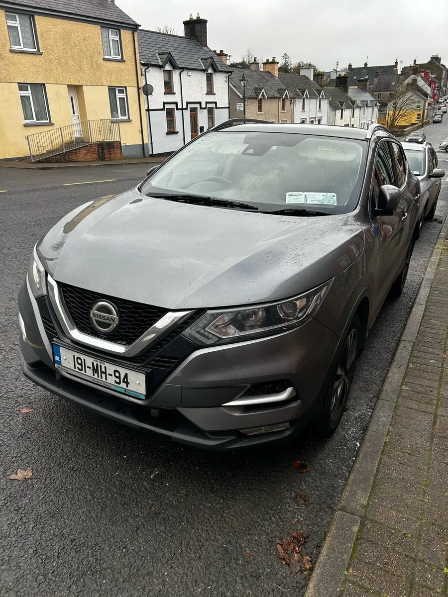 191 Nissan Qashqai Premium 1.6 diesel Auto - Image 1