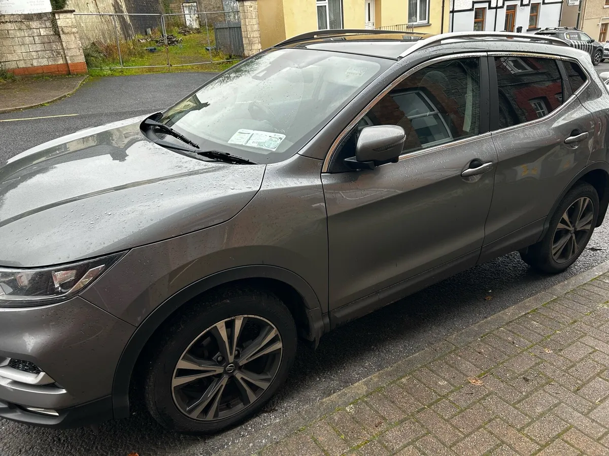 191 Nissan Qashqai Premium 1.6 diesel Auto - Image 2