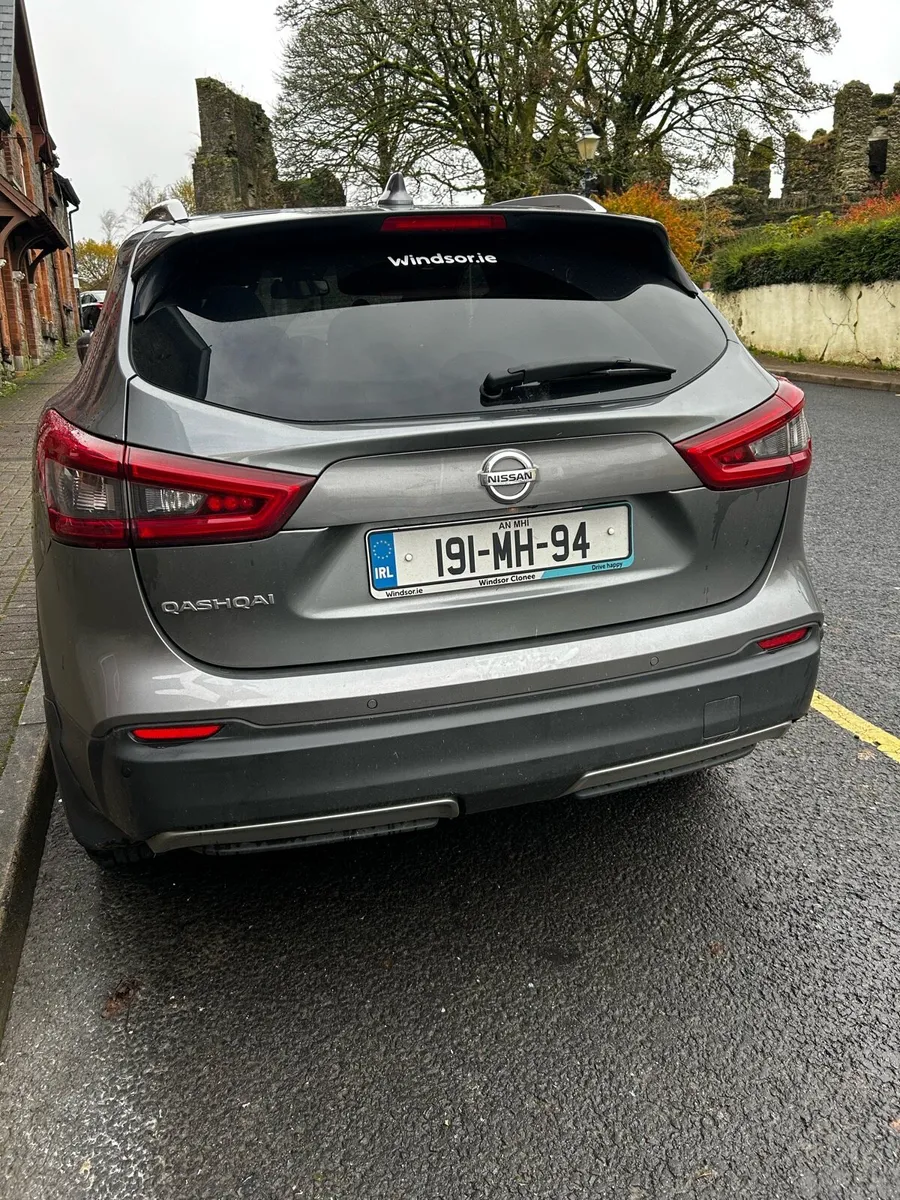 191 Nissan Qashqai Premium 1.6 diesel Auto - Image 4