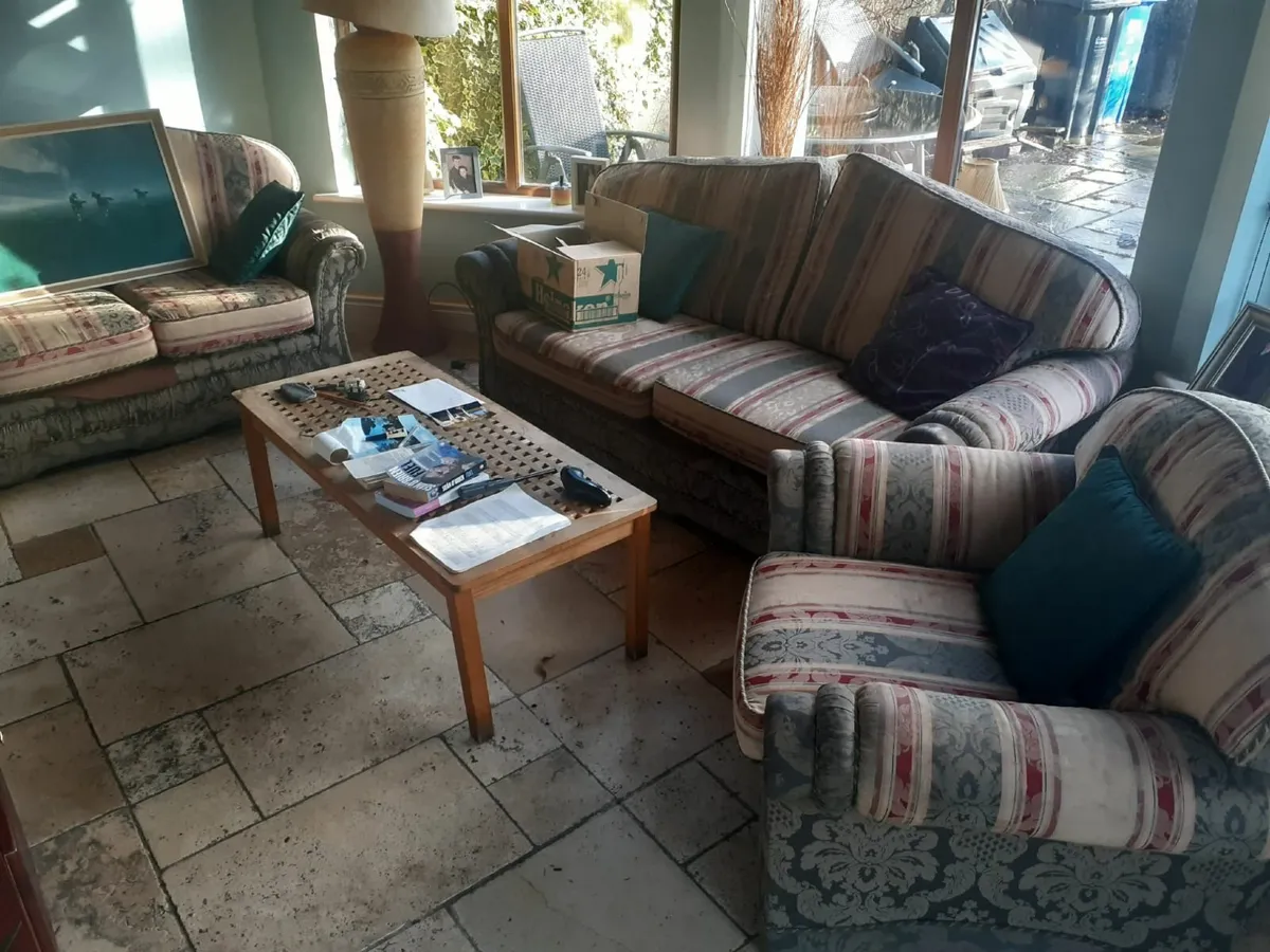 Free furniture - Image 1