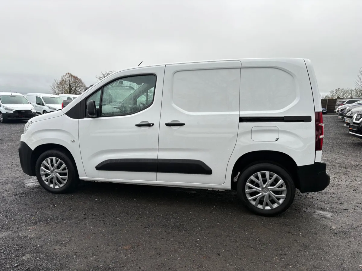 Citreon Berlingo - Image 1