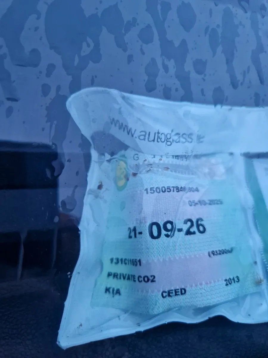 Kia Ceed 2013 - Image 2