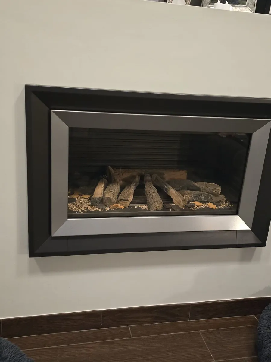 Gas fire place - Image 2