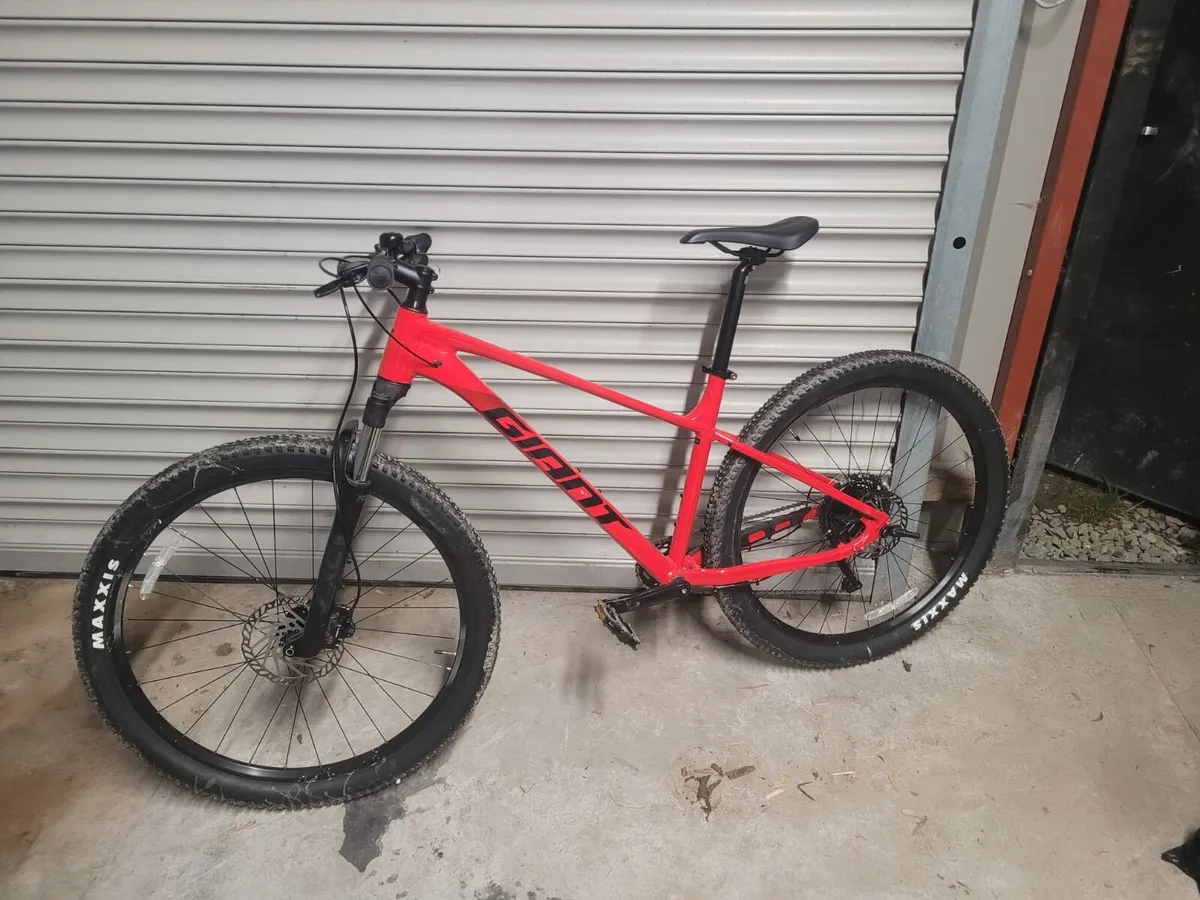 As new Giant Talon 2 MTB - Image 2
