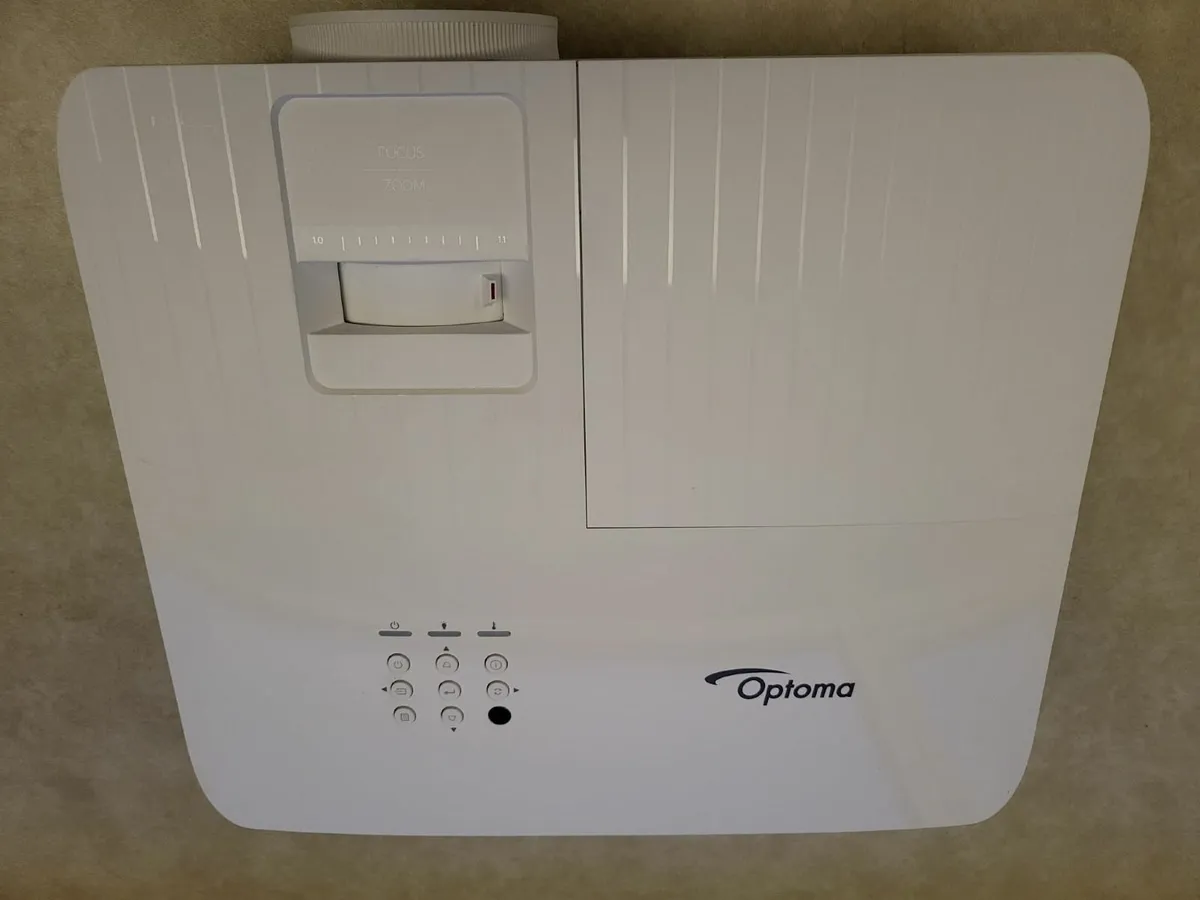 Optoma UHD35 4K Projector - Image 3