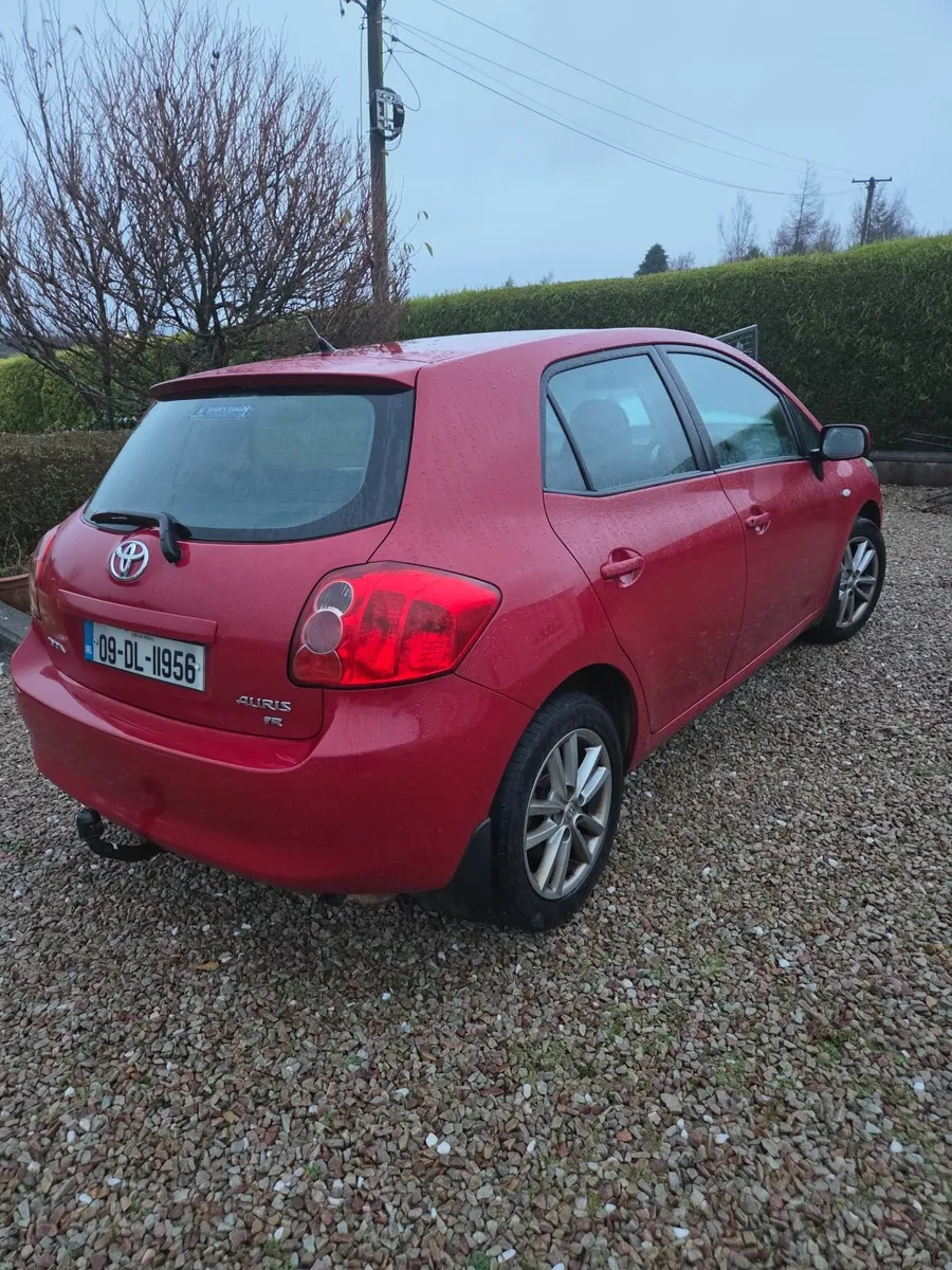 Toyota Auris 2009 - Image 3