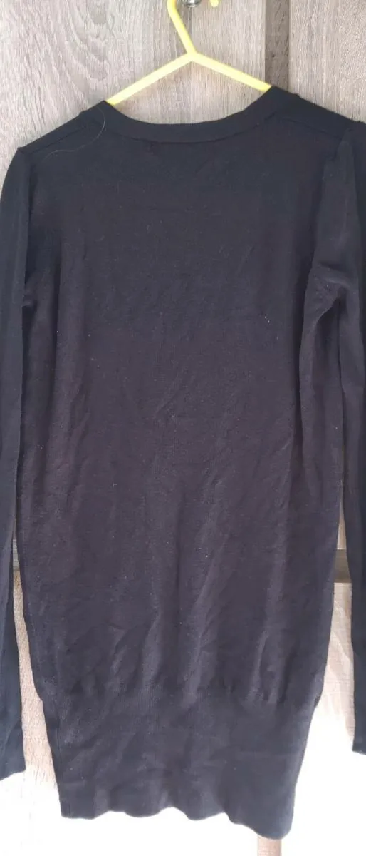 Zara Black cardigan with pockets and buttons - Image 3