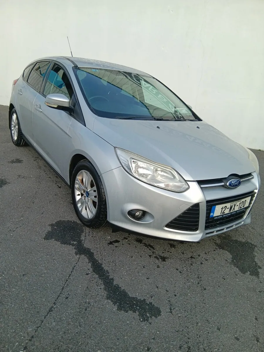 Ford Focus 2012 - Image 1