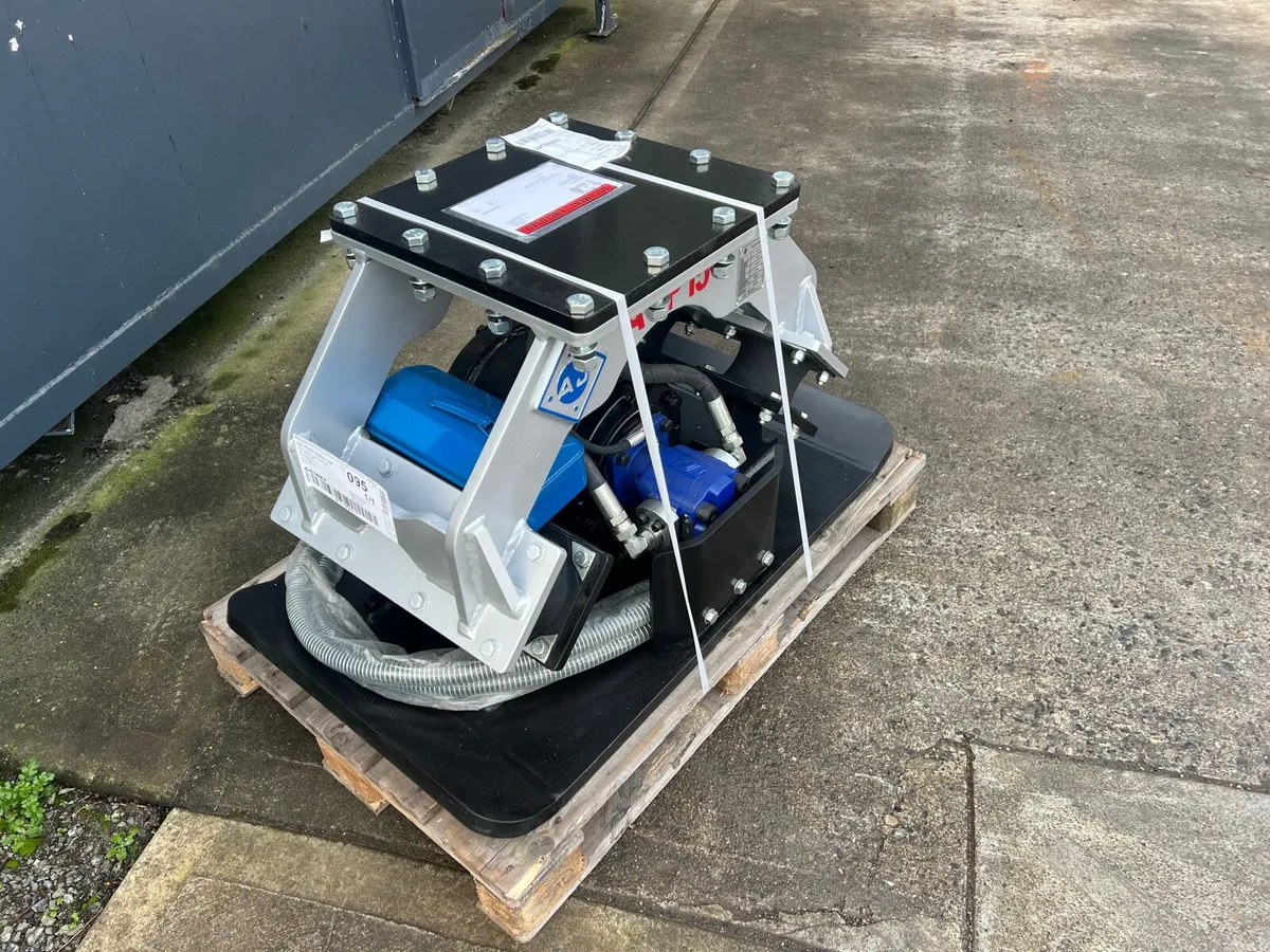 New Compactor plate for 12-17 Ton - Image 2