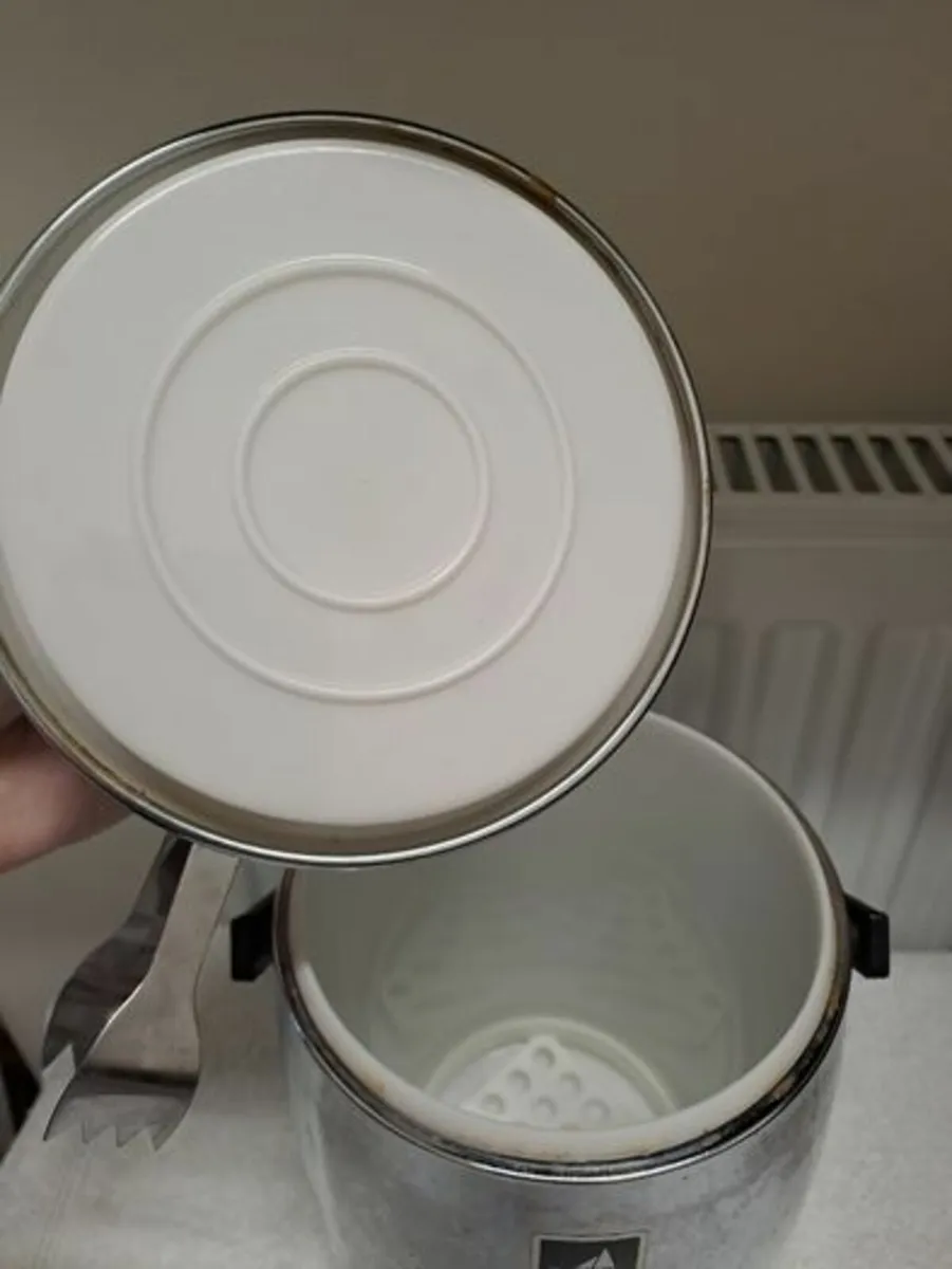 Vintage Chrome Yacht ice bucket - Image 3