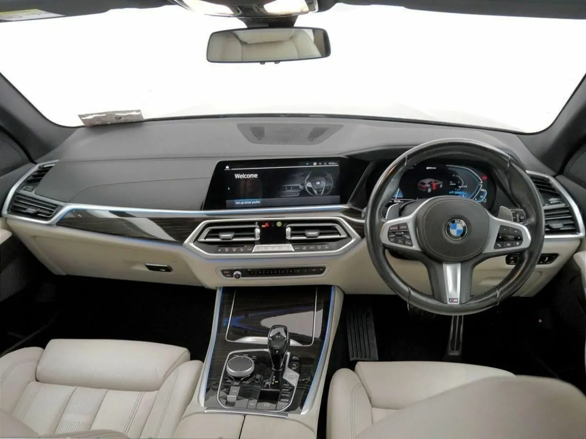 BMW X5 xDrive45e M Sport - Image 4