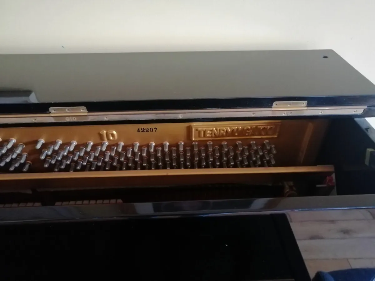 Eterna Upright Piano (Made by Yamaha) – Excellent - Image 4