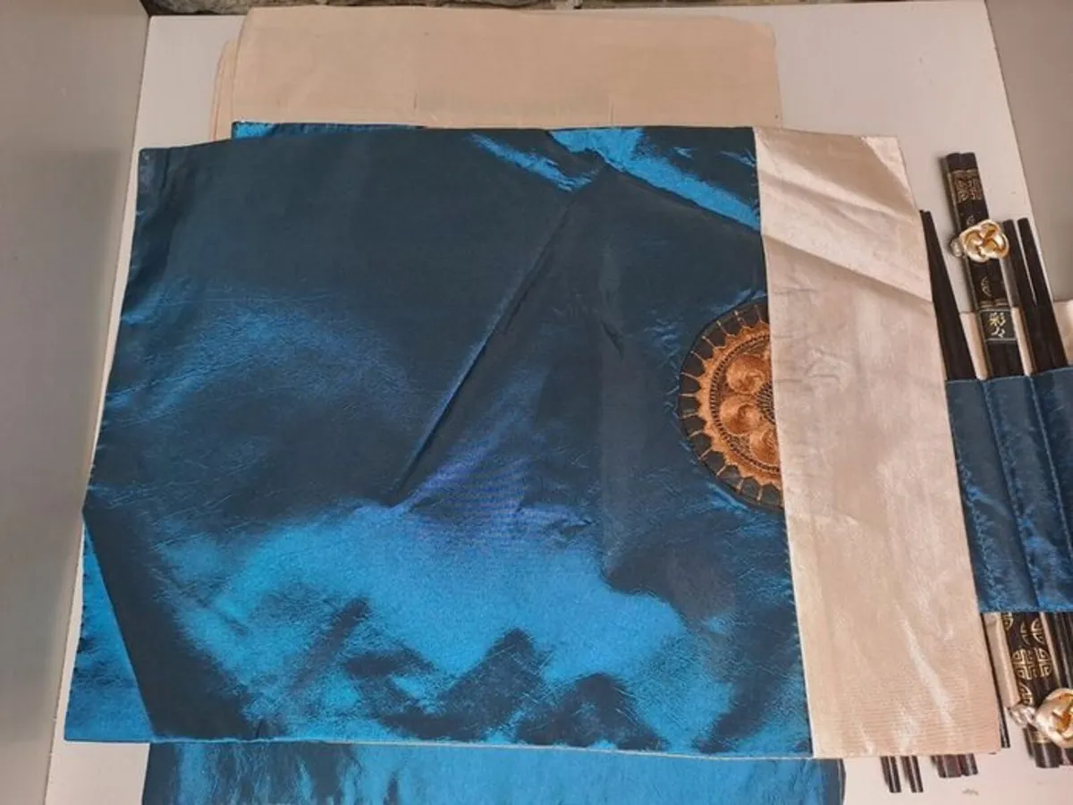 Chinese placemats and Chopsticks - Image 4