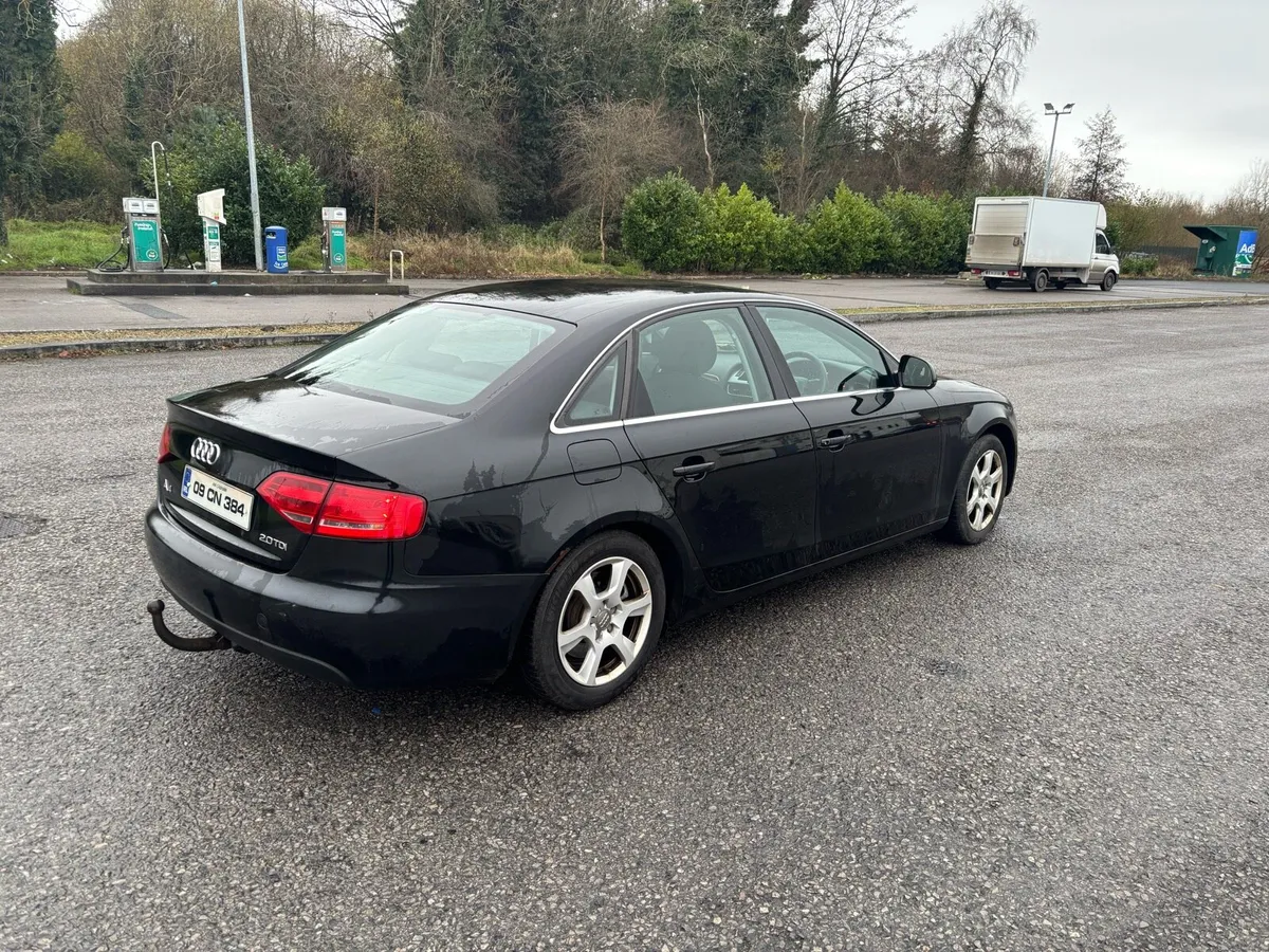 2009 Audi A4 2.0 Diesel - Image 2