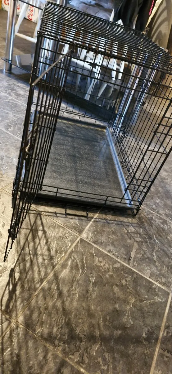 Medium Dog crate - Image 2