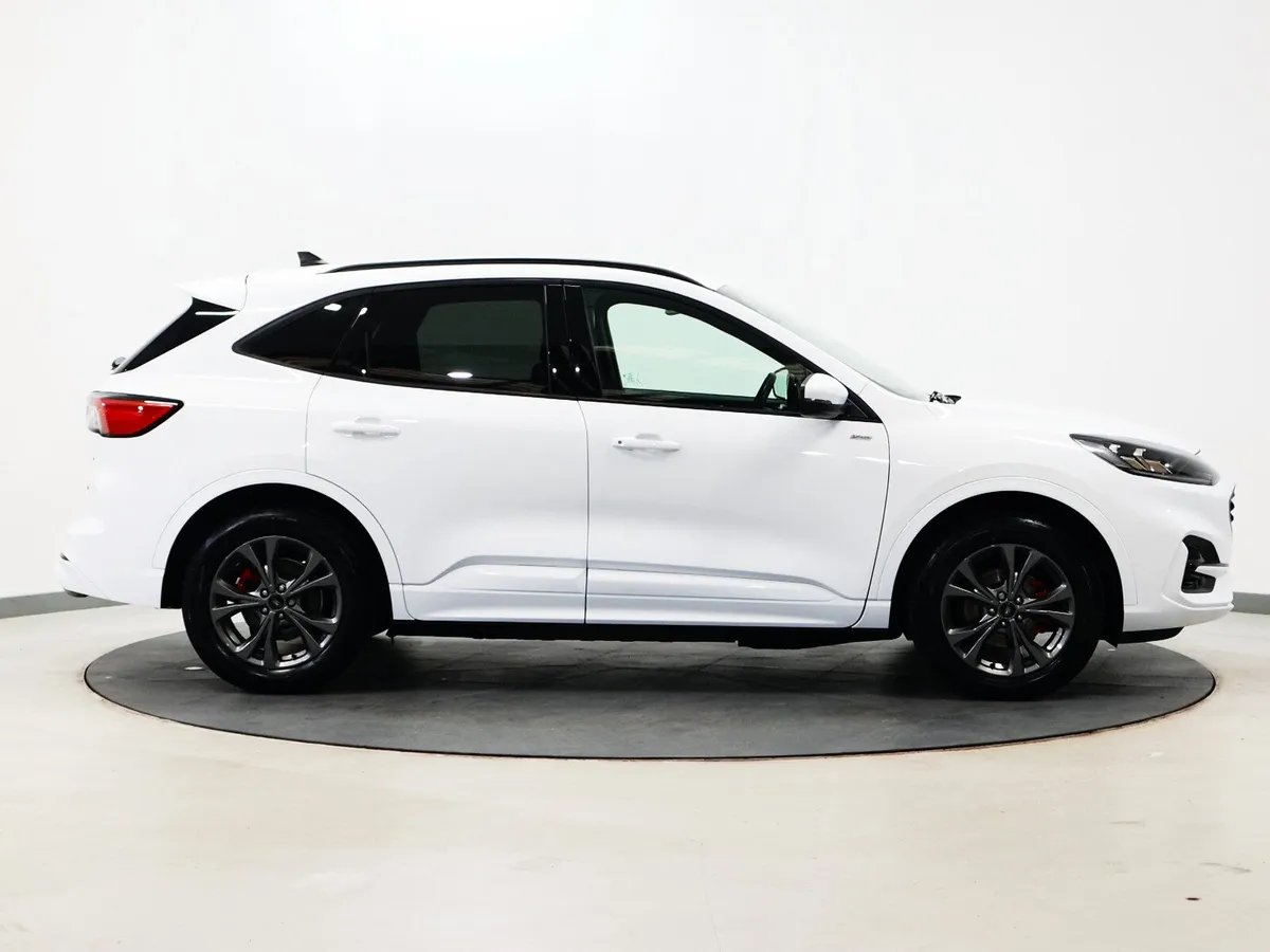 *51* 2024 Ford Kuga 2.5 st-line phev - Image 3