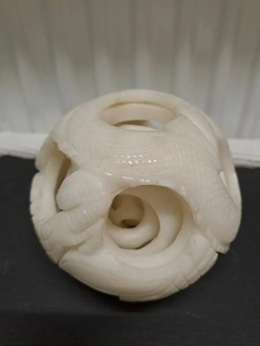 Chinese puzzle ball - Image 2