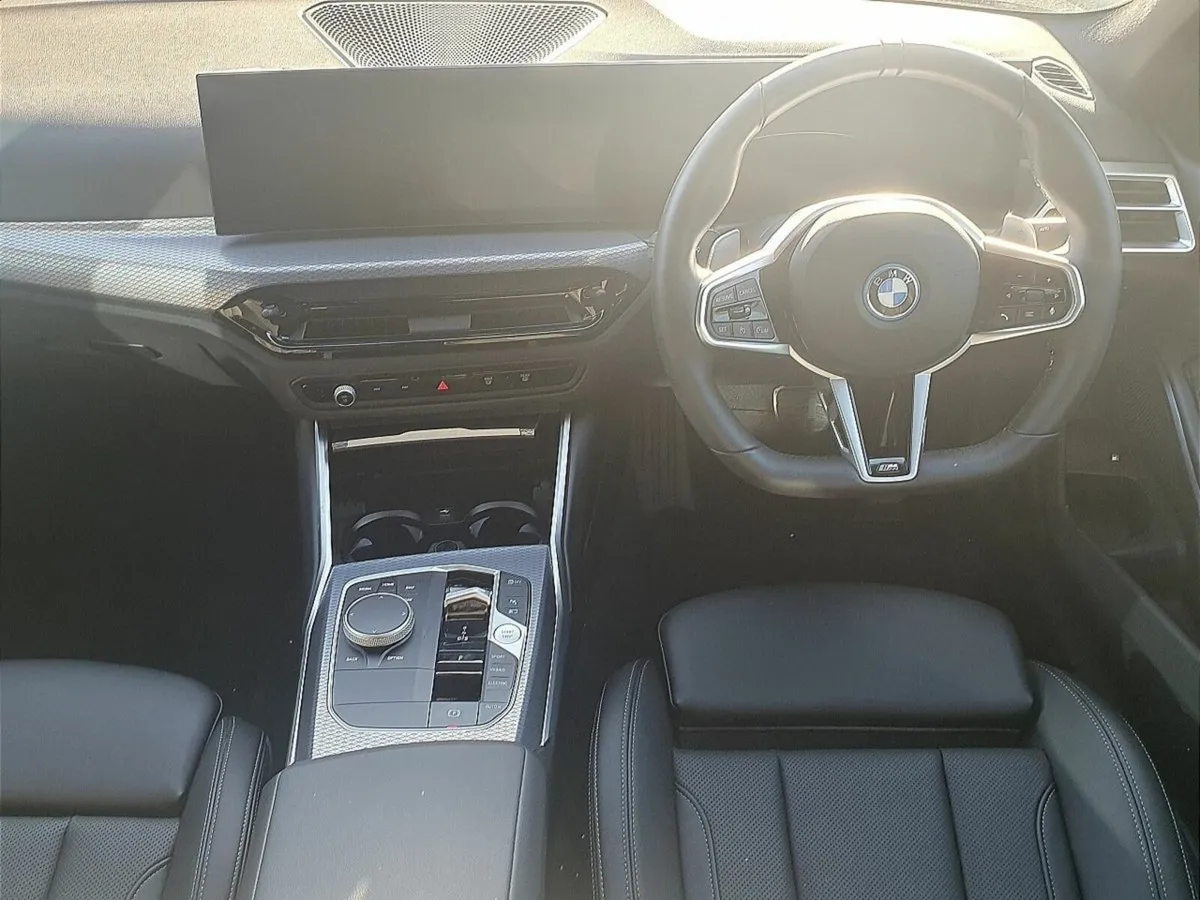 BMW 3-Series 330e M Sport Saloon - Image 4