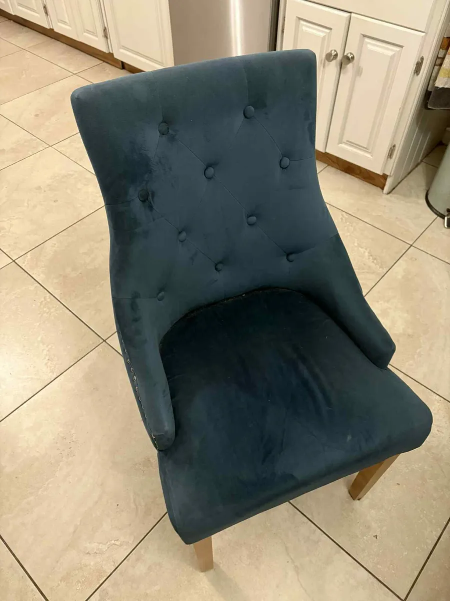 Dining chairs - Image 1