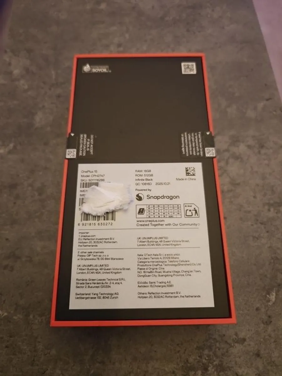 One Plus 15 Black Global Version New Sealed Box - Image 3