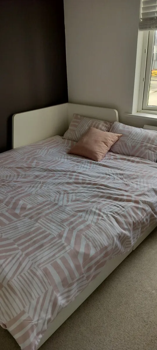 Day Bed with 2x drawers (2x mattresses included) - Image 2