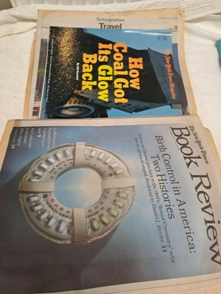 The New York Times 22 July 2001 - Image 3