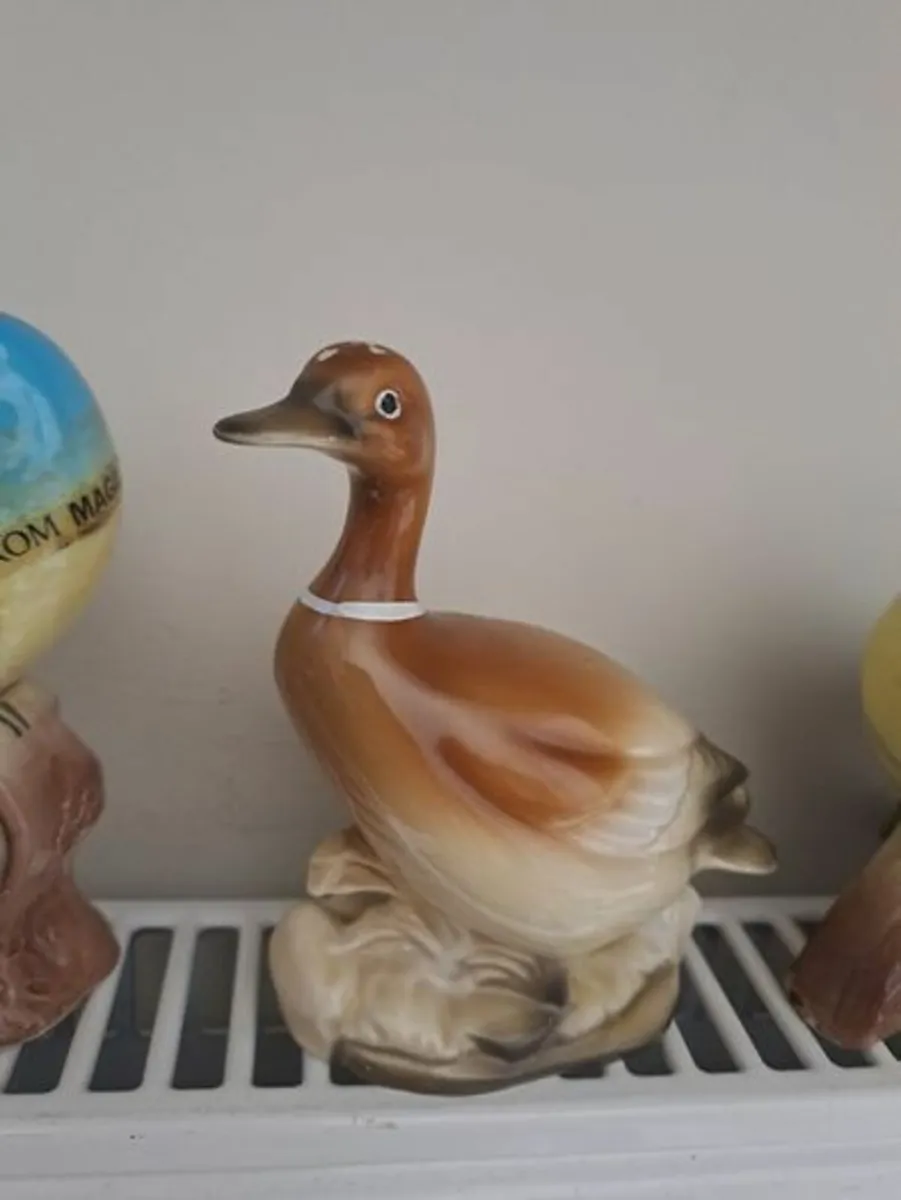 4 different bird ornaments - Image 3